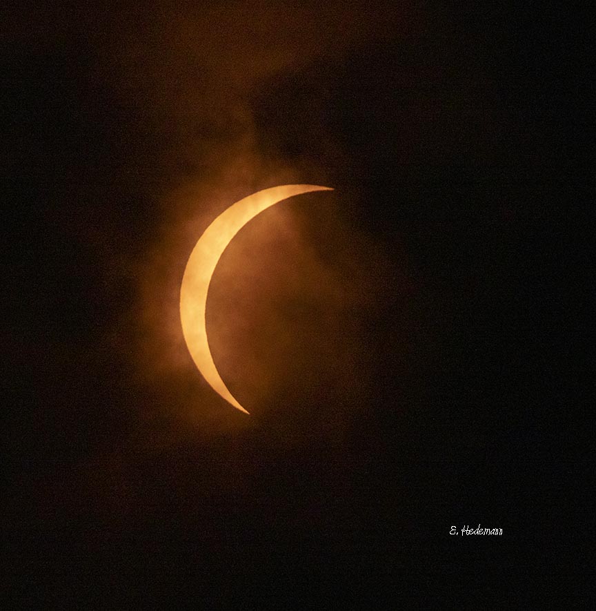 8 minutes before totality
